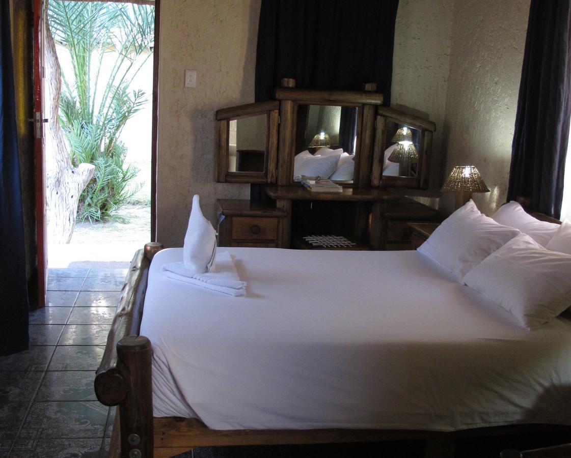 Tautona Lodge Ghanzi ภายนอก รูปภาพ