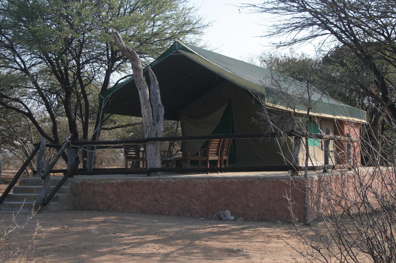 Tautona Lodge Ghanzi ภายนอก รูปภาพ
